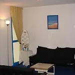 Du Stade Ex Kyriad Direct Lille Est Stade Pierre Mauroy Hotel 2*