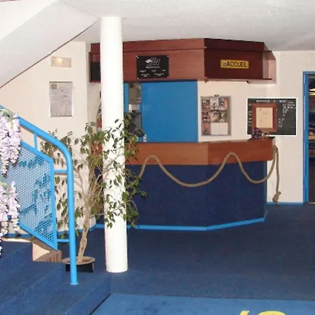 Du Stade Ex Kyriad Direct Lille Est Stade Pierre Mauroy Hotel Villeneuve-d'Ascq