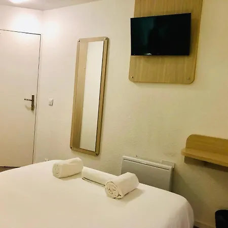 Du Stade Ex Kyriad Direct Lille Est Stade Pierre Mauroy Hotel 2*
