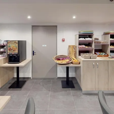 Hotel Du Stade Ex Kyriad Direct Lille Est Stade Pierre Mauroy Villeneuve-d'Ascq